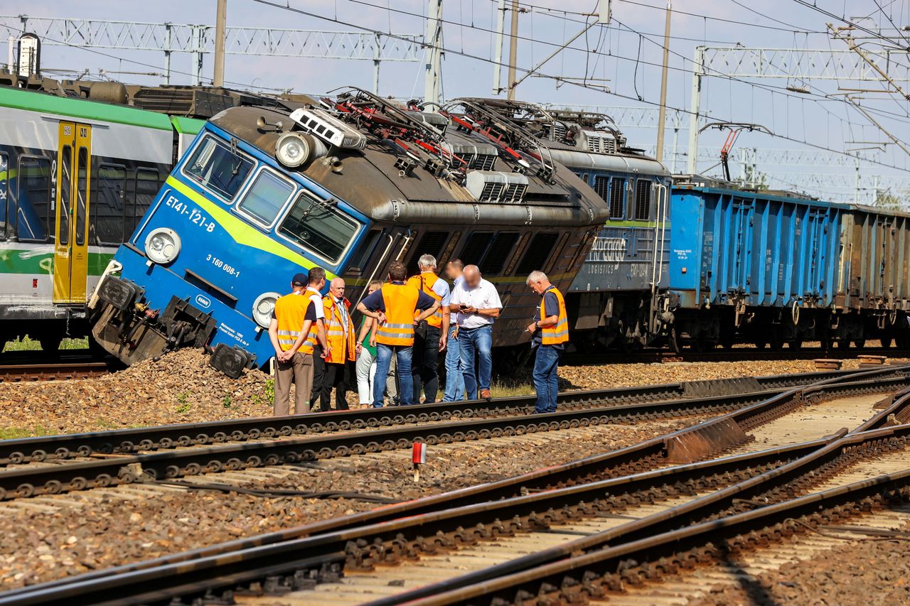 Wielka kumulacja problemów na kolei. "Takiego dnia, jak dzisiaj na torach, nie pamiętamy"