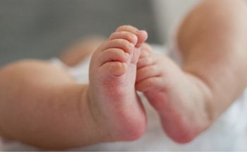 Sześciomiesięczne dziecko w śpiączce. Policja zatrzymała rodziców