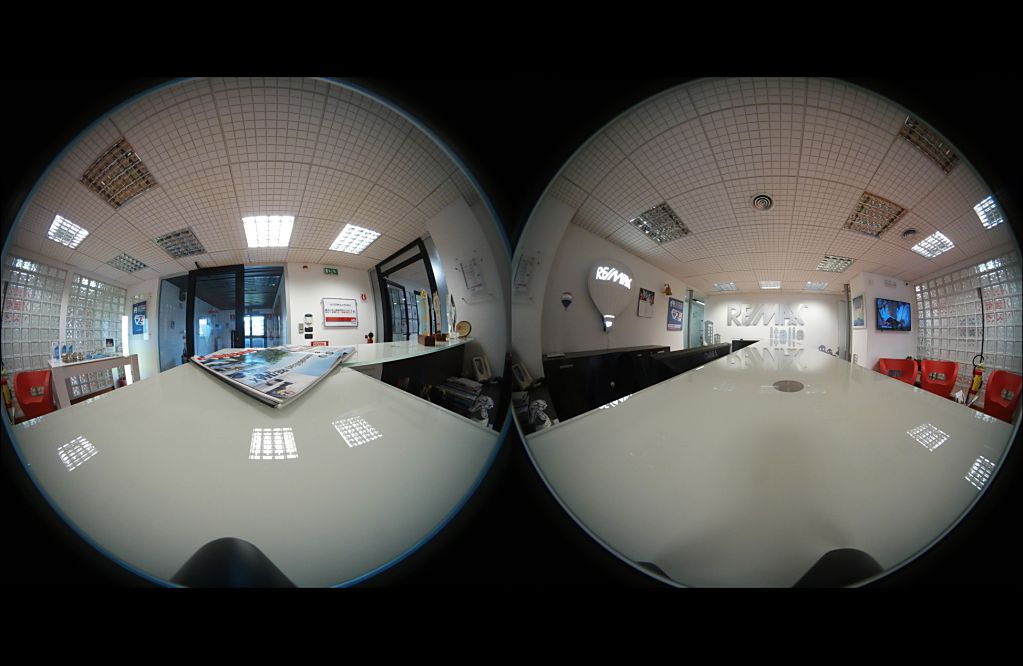 Portal przeniesiony z VR do AR: zamień własne mieszkanie w teren gry dzięki HoloLens