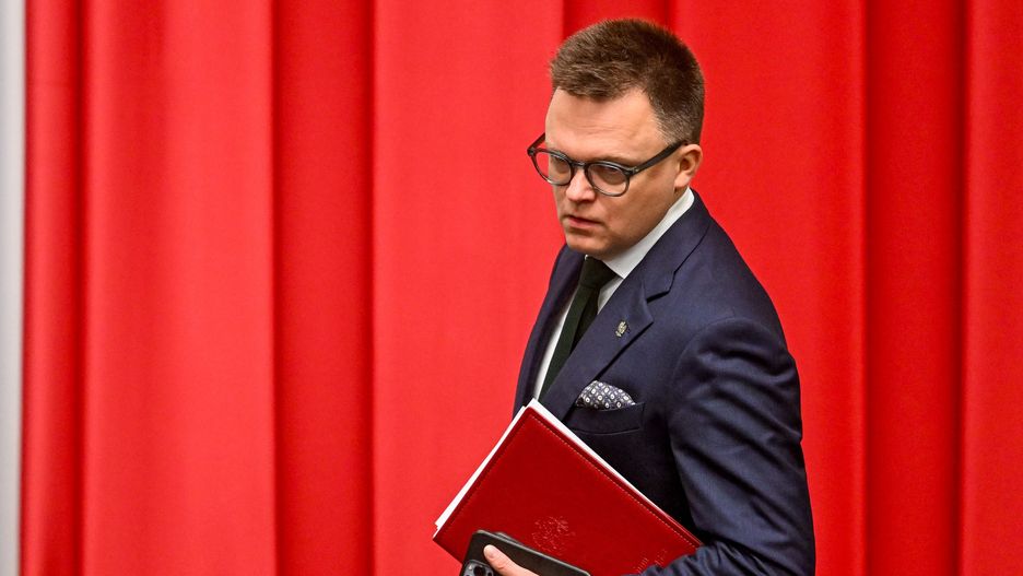 Warszawa, 11.10.2024. Marszałek Sejmu Szymon Hołownia na sali plenarnej Sejmu w trzecim dniu posiedzenia izby, 11 bm. w Warszawie. W porządku obrad znalazło się m.in. (sko) PAP/Radek Pietruszka