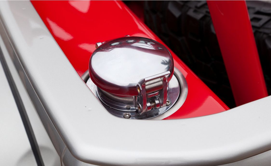 Jeep Wrangler Pork Chop fuel-filler cap