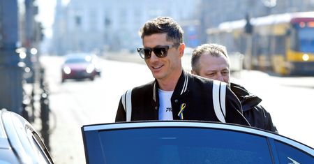 Od tego auta zaczynał Robert Lewandowski. Nieco odstaje od jego obecnego garażu
