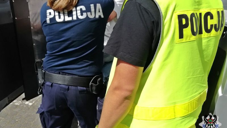 Wałbrzych. Nastoletni sprawca napadu zatrzymany. Ukrywał się poza granicami kraju