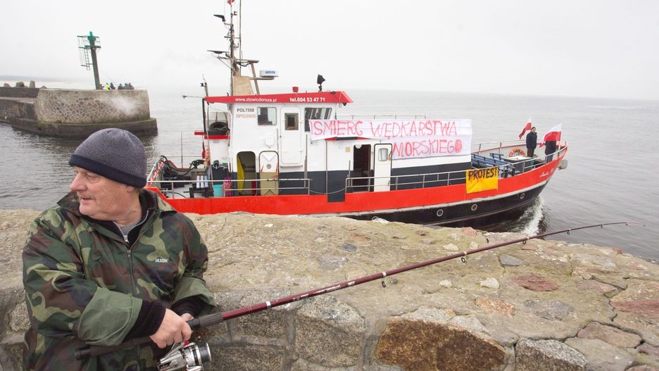 Firmy, które organizowały rejsy wędkarskie na dorsze, już kilka lat temu protesowały. Armatorzy, którzy zostali zmuszeni do zamknięcia firm ze względu na zakaz połowu dorszy, nie otrzymali wsparcia. Teraz ma się to zmienić,  fot. archiwalne Łukasz Capar/Polska Press