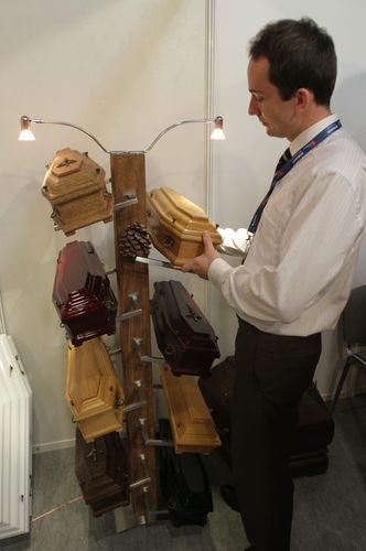 RPO: część rodziców martwo urodzonych dzieci nie może dostać świadczeń