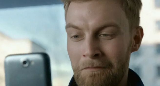 Wyścig przedsiębiorcy z rachunkami reklamuje bezpłatną księgowość w mBanku (wideo)