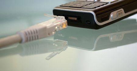Play: od jutra pakiety internetowe w całej Polsce!