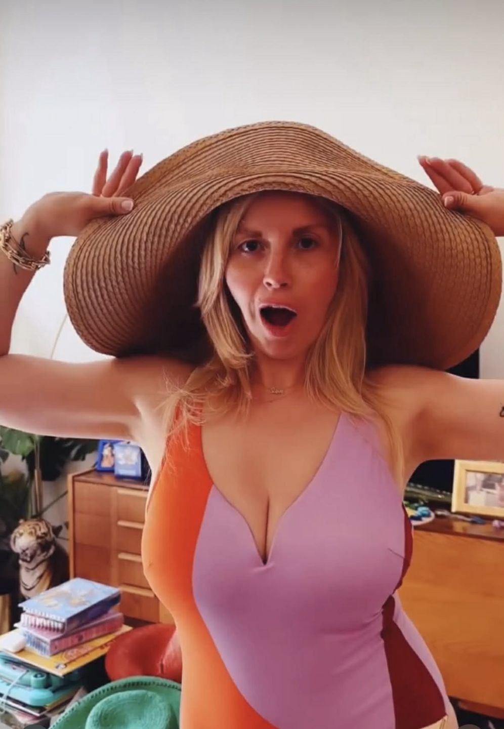 Ciocia Liestyle zachwala w telewizji redukcję biusty