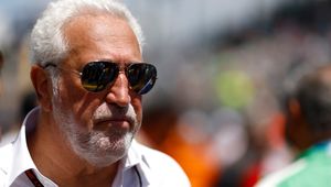 Plotki o miliarderze nabierają na sile. Biznesmen stanowczo się od nich odciął