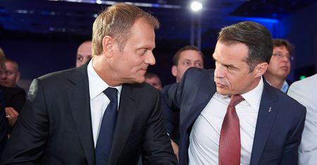"Liczyli, że Nowak powie coś na Tuska". Teoria Sikorskiego