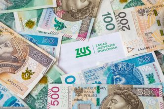 Jest więcej Polaków, którym ZUS zabrał z składki emerytalne. Ekspert: "Jedna z największych afer"