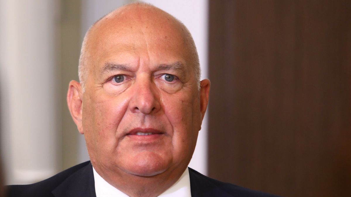 Tadeusz Kościński zaapelował o czasowe zastosowanie w Polsce obniżonej stawki VAT na paliwa 