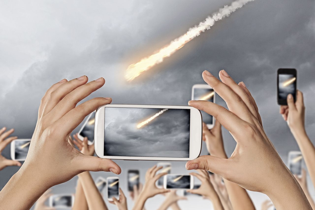 2014 mobilny, zawsze i wszędzie połączony z Siecią