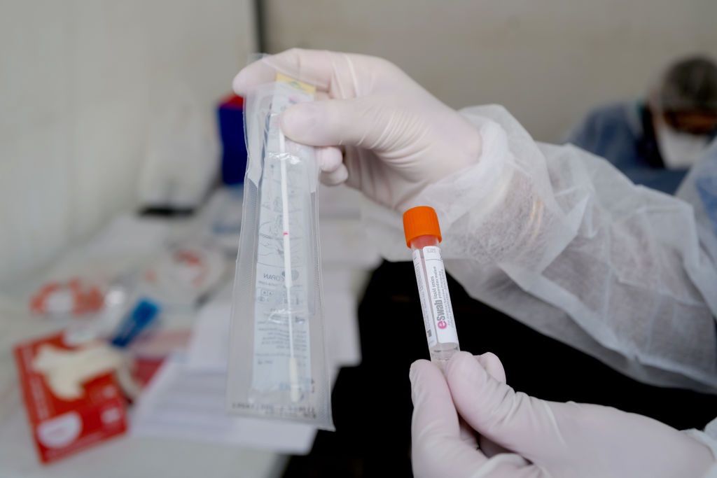 Polscy naukowcy bardzo mocno włączają się w walkę z koronawirusem