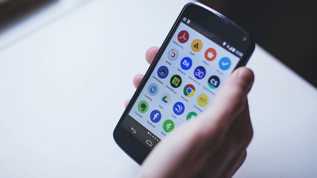 TeaBot atakuje smartfony