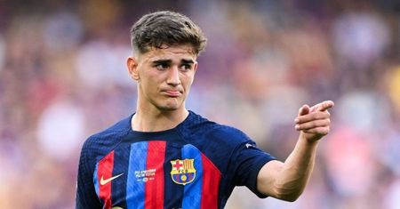 Gwiazda FC Barcelony w nowym wydaniu. "To Eminem"
