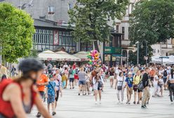 Plaga wakacyjnych oszustw. Pojechał nad morze i stracił pieniądze