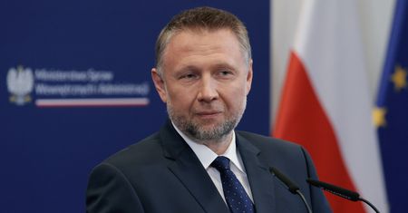 "To był mój pomysł". Poranny SMS zaskoczył Polaków. Minister wyjaśnia