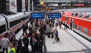 Polak zaatakował siekierą w niemieckim pociągu. Ranił nastolatkę