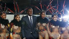 Usain Bolt, Salma Hayek, gwiazdy sportu i piękne tancerki. Zdjęcia z premiery filmu o królu sprintu