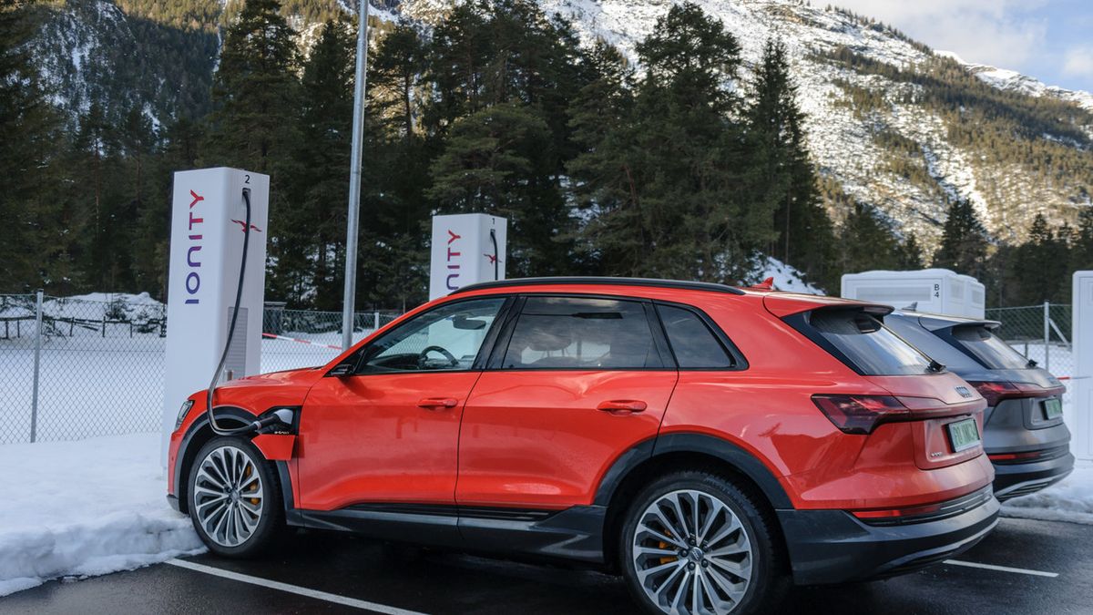 Audi e-tron jest najpopularniejszym nowym autem w Norwegii.