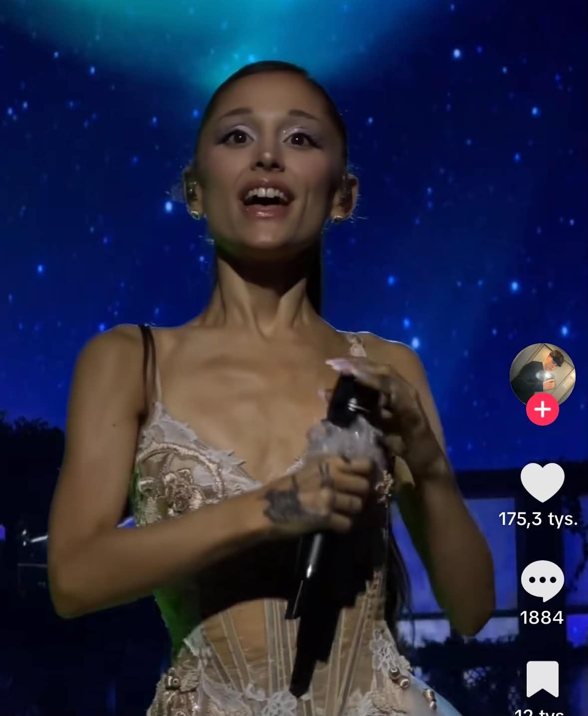 Ariana Grande
