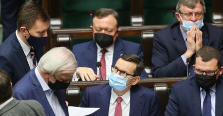 Reforma PiS może zmusić do podwyżek. "Firmy są mocno zaniepokojone"