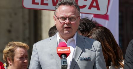 Tarcia na Lewicy. Była posłanka nie odpuszcza ws. Szejny
