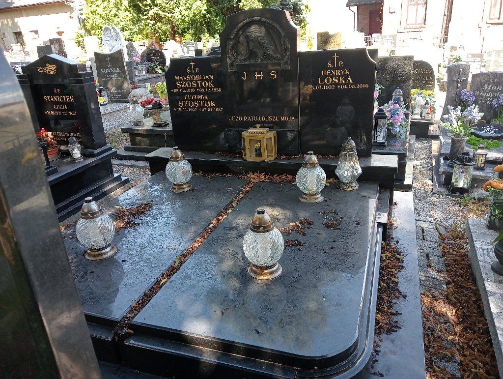 Grób Henryka Loski, ojca Grażyny Torbickiej