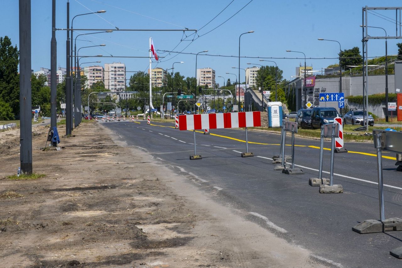 Lublin: Unii Lubelskiej w przebudowie. Piesi szukają przejścia, targowisko traci klientów