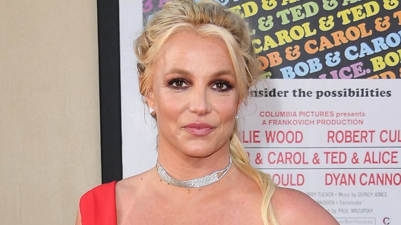 Britney Spears PRZERYWA MILCZENIE