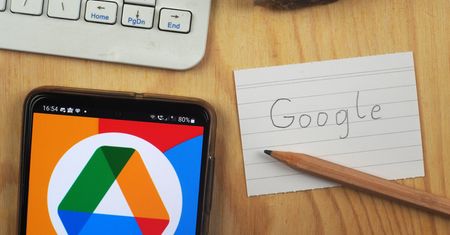 Znikające pliki z Dysku Google. Wiemy, jak je odzyskać