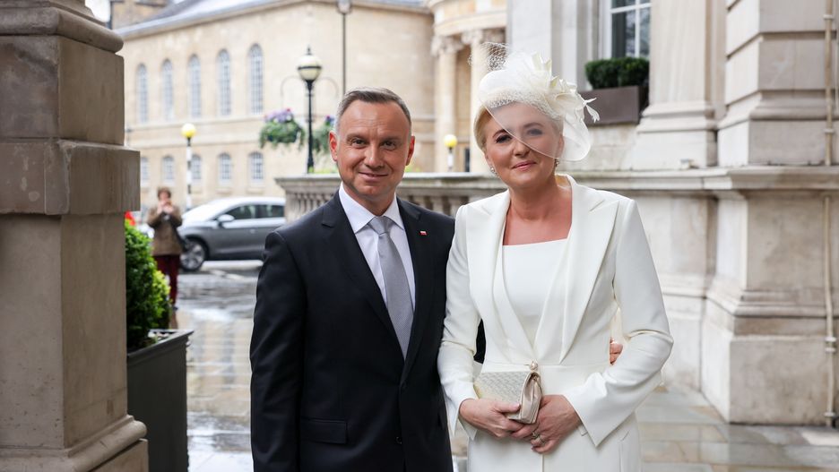 Andrzej Duda z żoną na koronacji króla Karola III