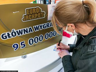 Państwowy monopolista na rynku hazardu ma 65 lat. Zapowiada innowacje technologiczne