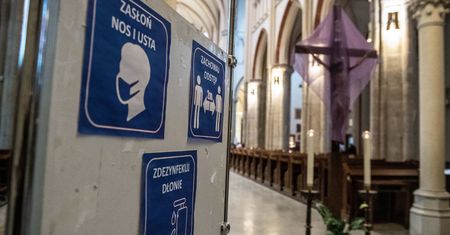 Lockdown. Ponad 40 proc. Polaków za zakazem przemieszczania się w Wielkanoc