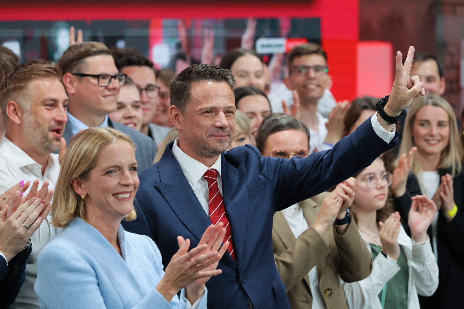 Rafał Trzaskowski podczas wieczoru wyborczego