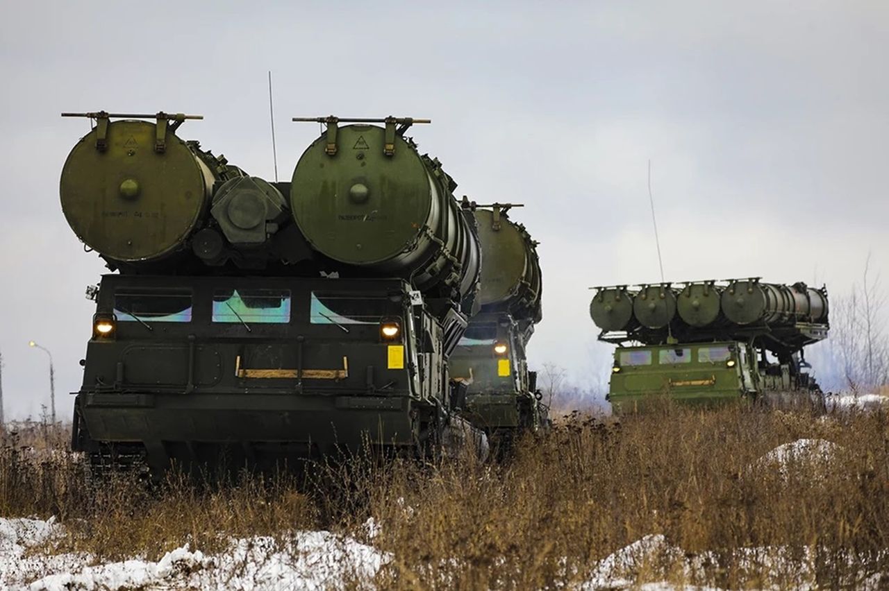 Russia's missile move: Desperation or new military tactic?