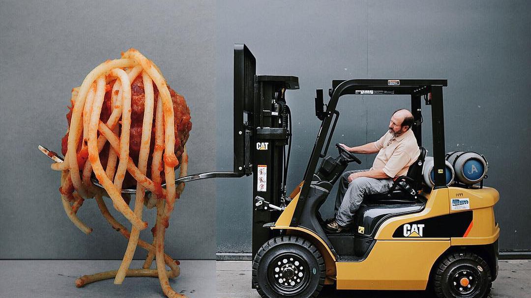 Artysta łączy obiekty codziennego użytku w zabawnych kolażach 1