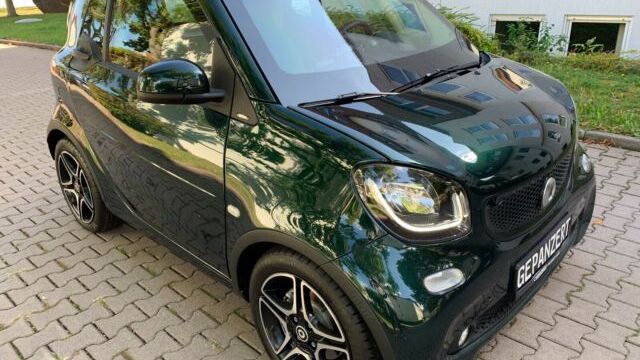 Mimo opancerzenia Smart przytył tylko 118 kg