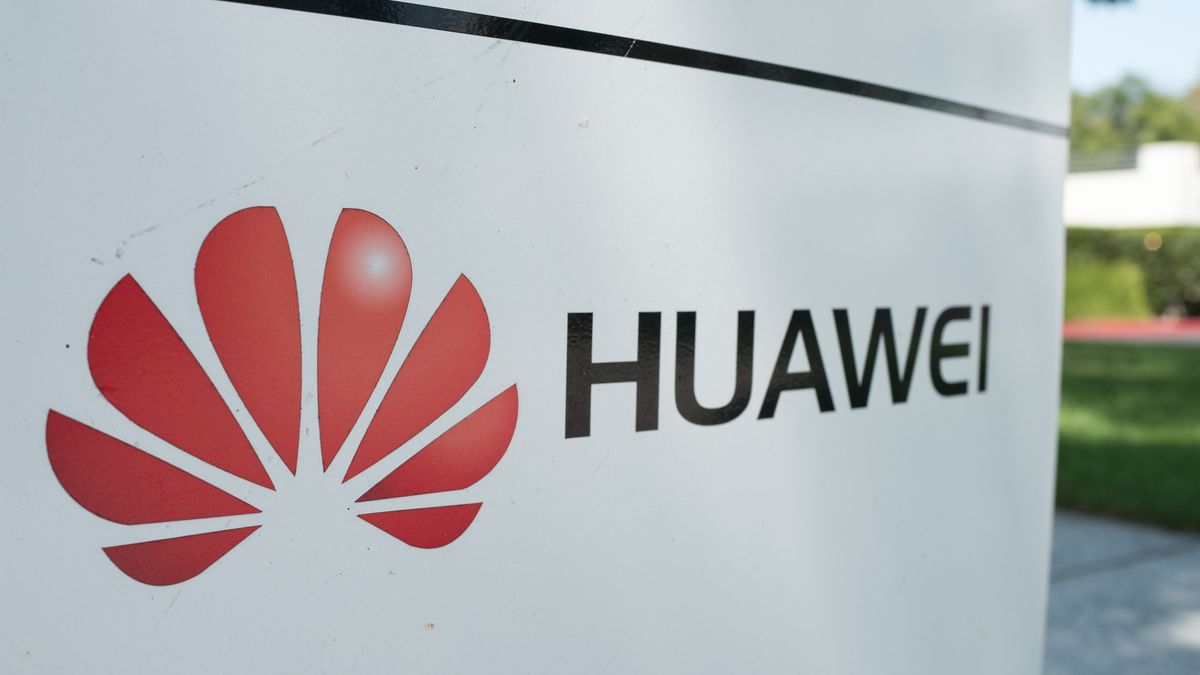 Huawei odnotowuje kolejne spadki