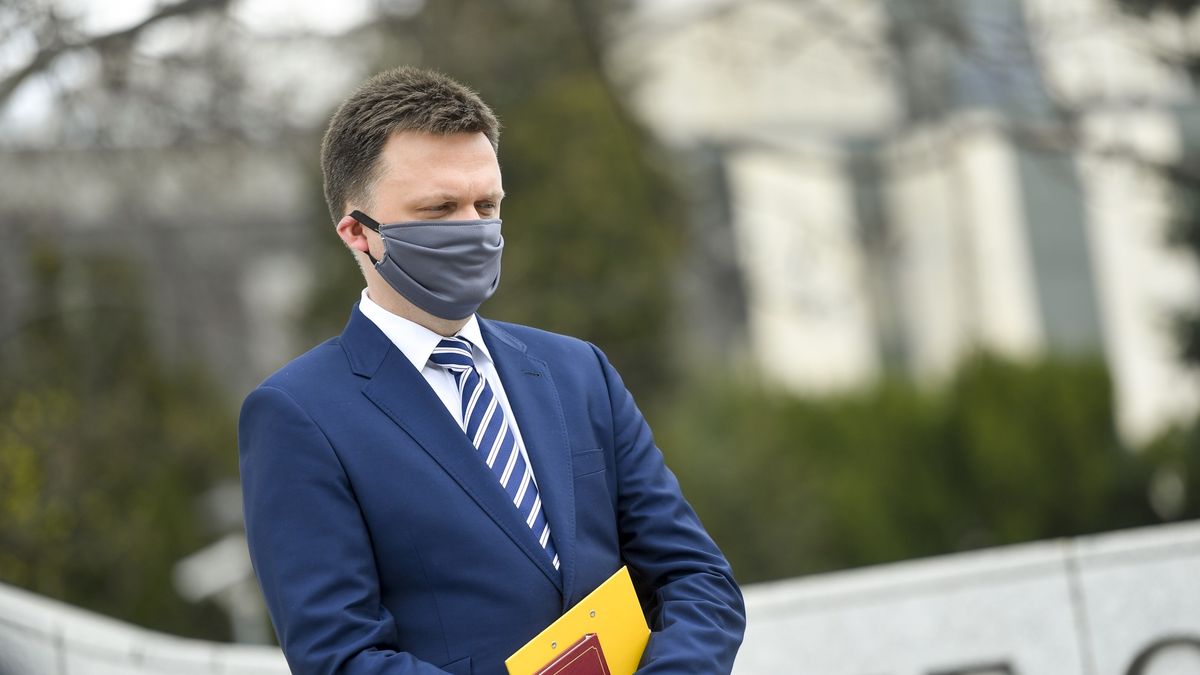 Szymon Hołownia nie ukończył studiów dziennikarskich. Co zatem wybrał?