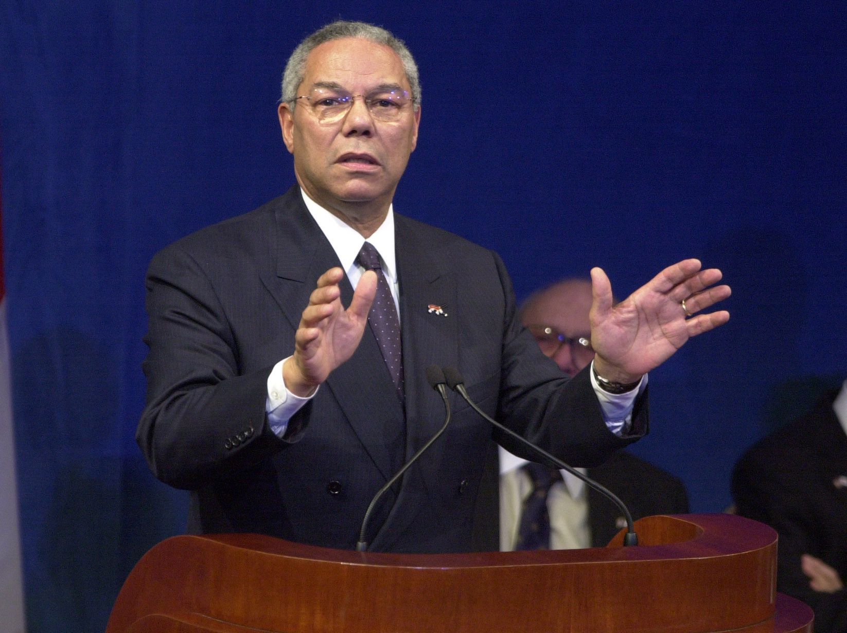 JAPAN1F-C-08SEP01-MT-PC Secretary of State Colin Powell tried to quiet a group of hecklers in the crowd during a ceremony to mark the 50th anniversary of the US-Japan Peace Treaty. PAUL CHINN/S.F. CHRONICLE (Photo By Paul Chinn/The San Francisco Chronicle via Getty Images)