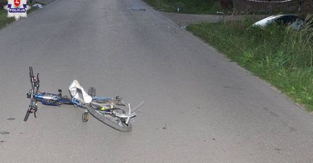Polichna: Potrącił dwie nastoletnie rowerzystki. Miał ponad 2 promile (zdjęcia)