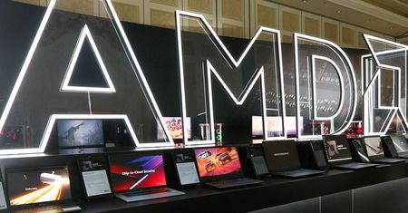 Laptopy z procesorami Ryzen 7040 opóźnione. AMD tłumaczy dlaczego