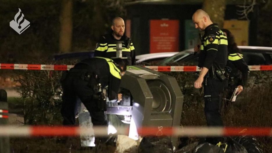 Dziecko w śmietniku znalezione w Amsterdamie 