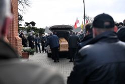 Ks. Andrzej Dymer spoczął Szczecinie. Tłumy na pogrzebie [FOTO]