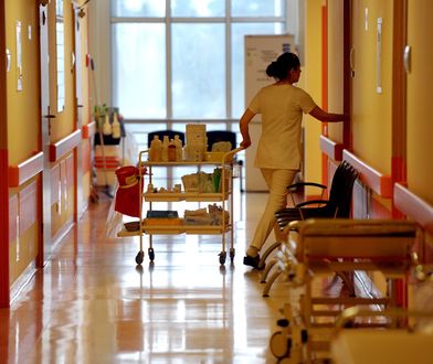 Koszmar na szkolnej wycieczce. Ojciec 12-latki oskarża