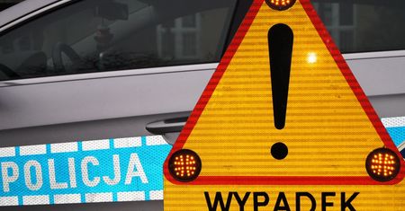 Wypadek na DK2 pod Kałuszynem. Tworzą się korki w obu kierunkach