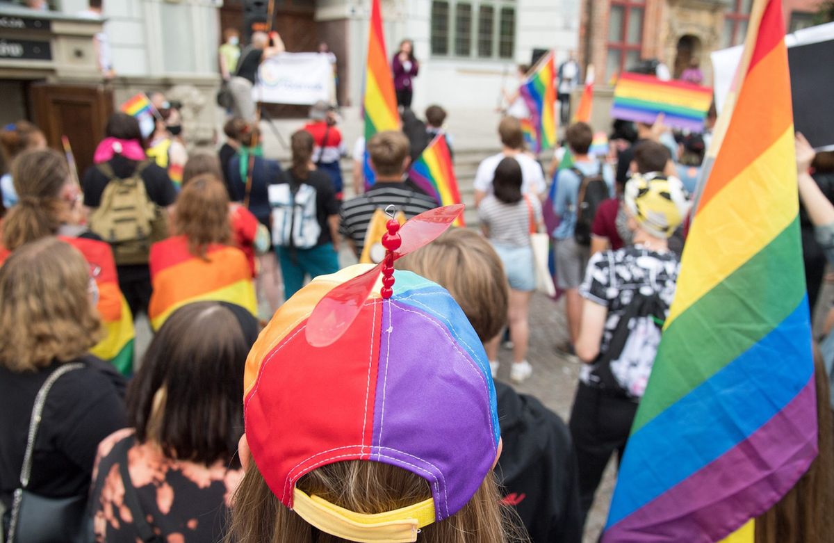 Socjolog UW Michał Łuczewski skrytykował przedstawicieli kultury, którzy podpisali się pod listem do szefowej Komisji Europejskiej Ursuli von der Leyen ws. społeczności LGBT w Polsce. 