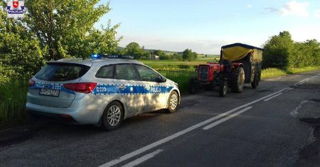 Mając 4 promile wiózł konia na przyczepie (zdjęcia)
